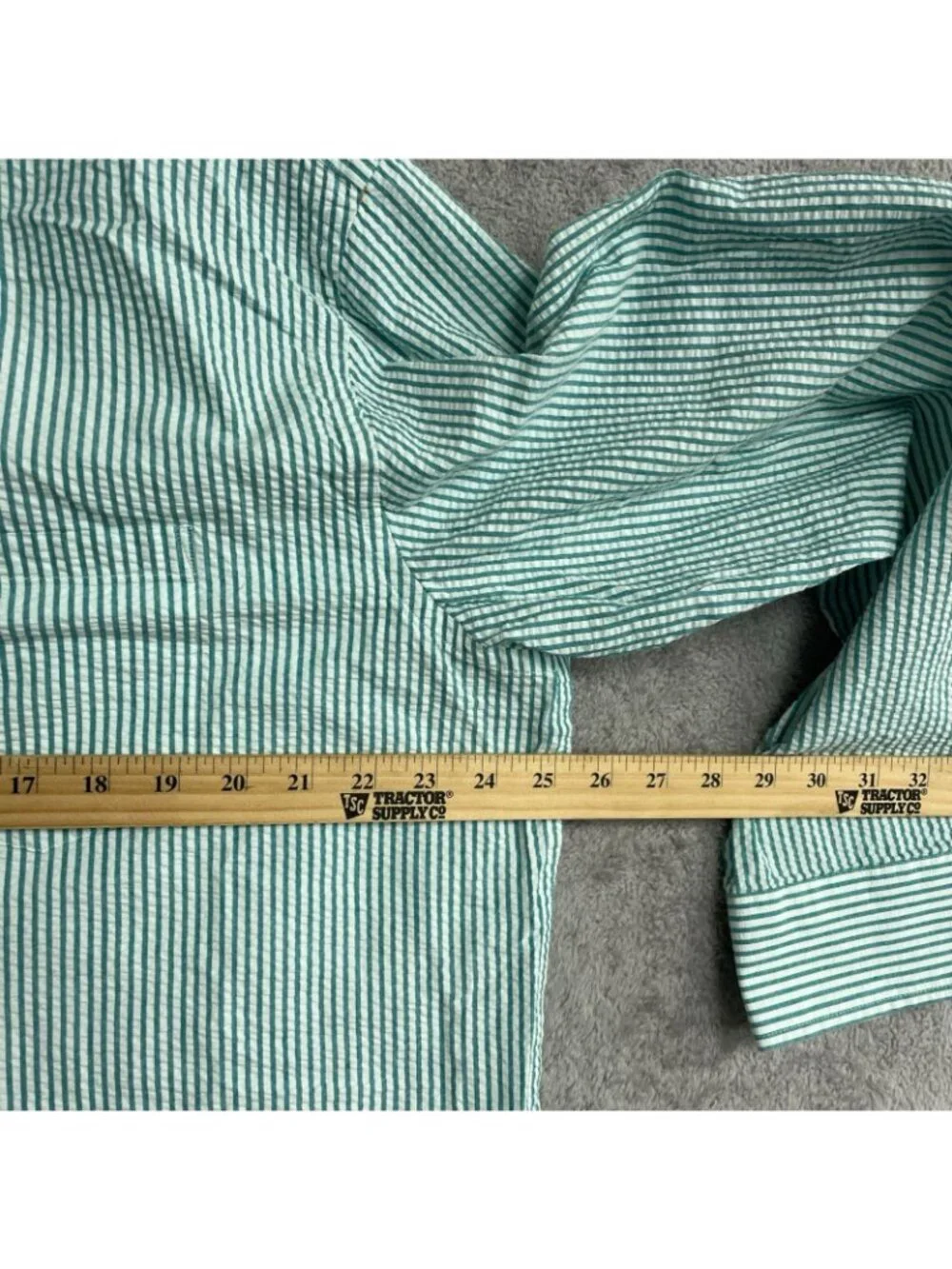 Banana Republic Men's XL Green Striped Textured Button-Up Shirt Cotton B1170